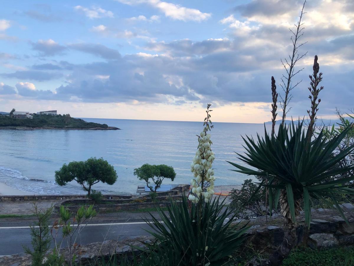 Residence Gerani Amoudara  Bagian luar foto