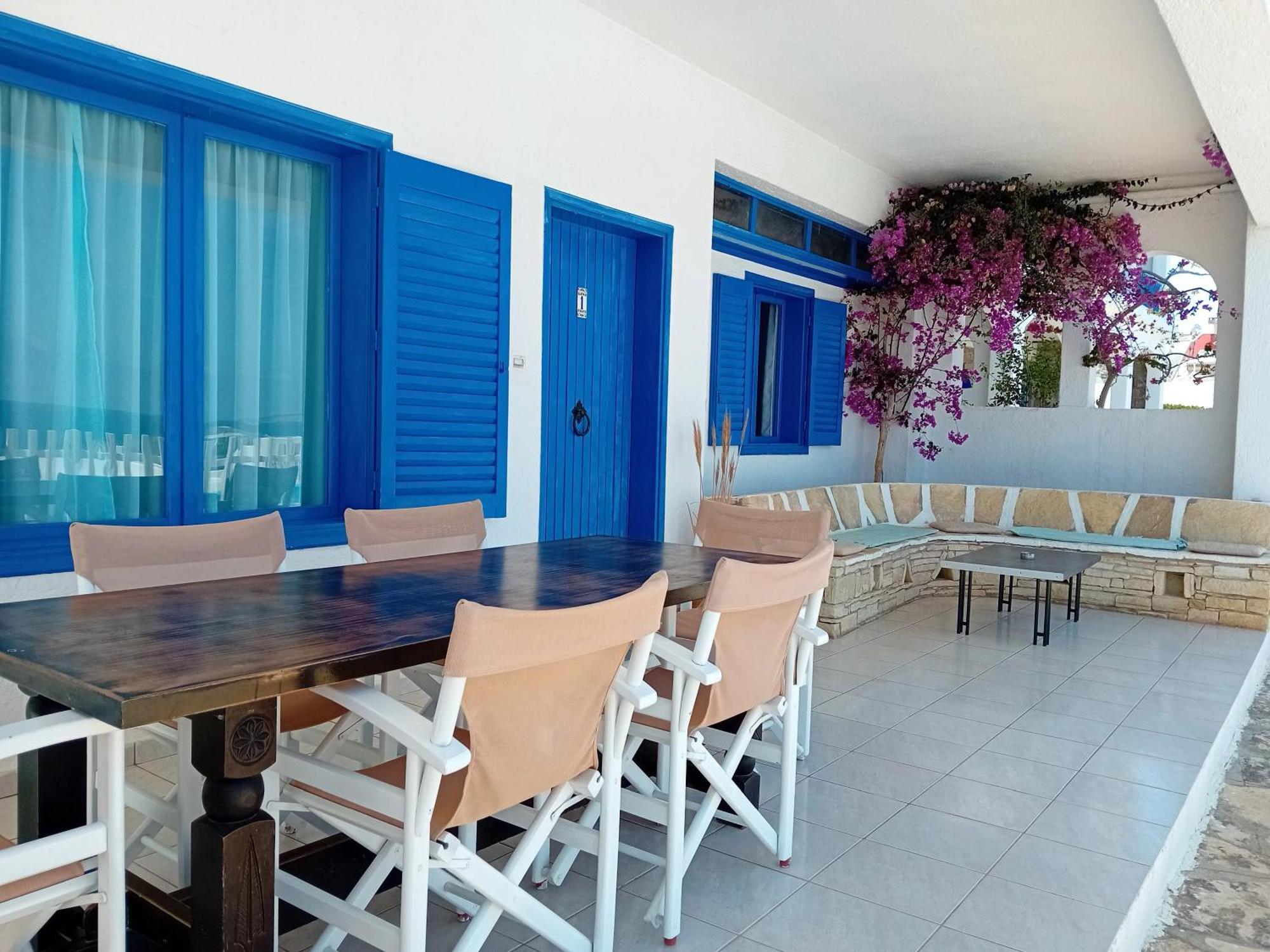 Residence Gerani Amoudara  Bagian luar foto