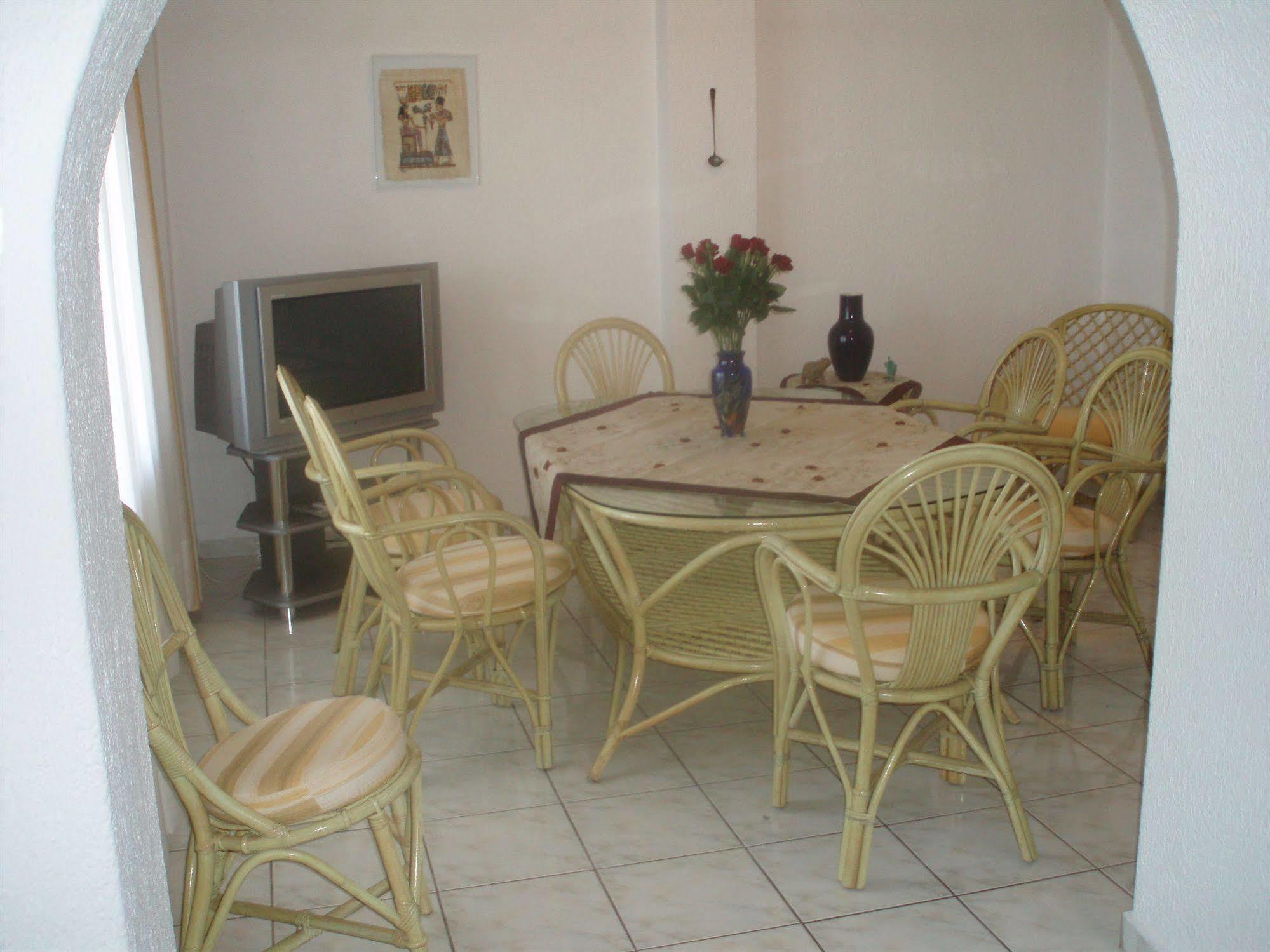 Residence Gerani Amoudara  Bagian luar foto