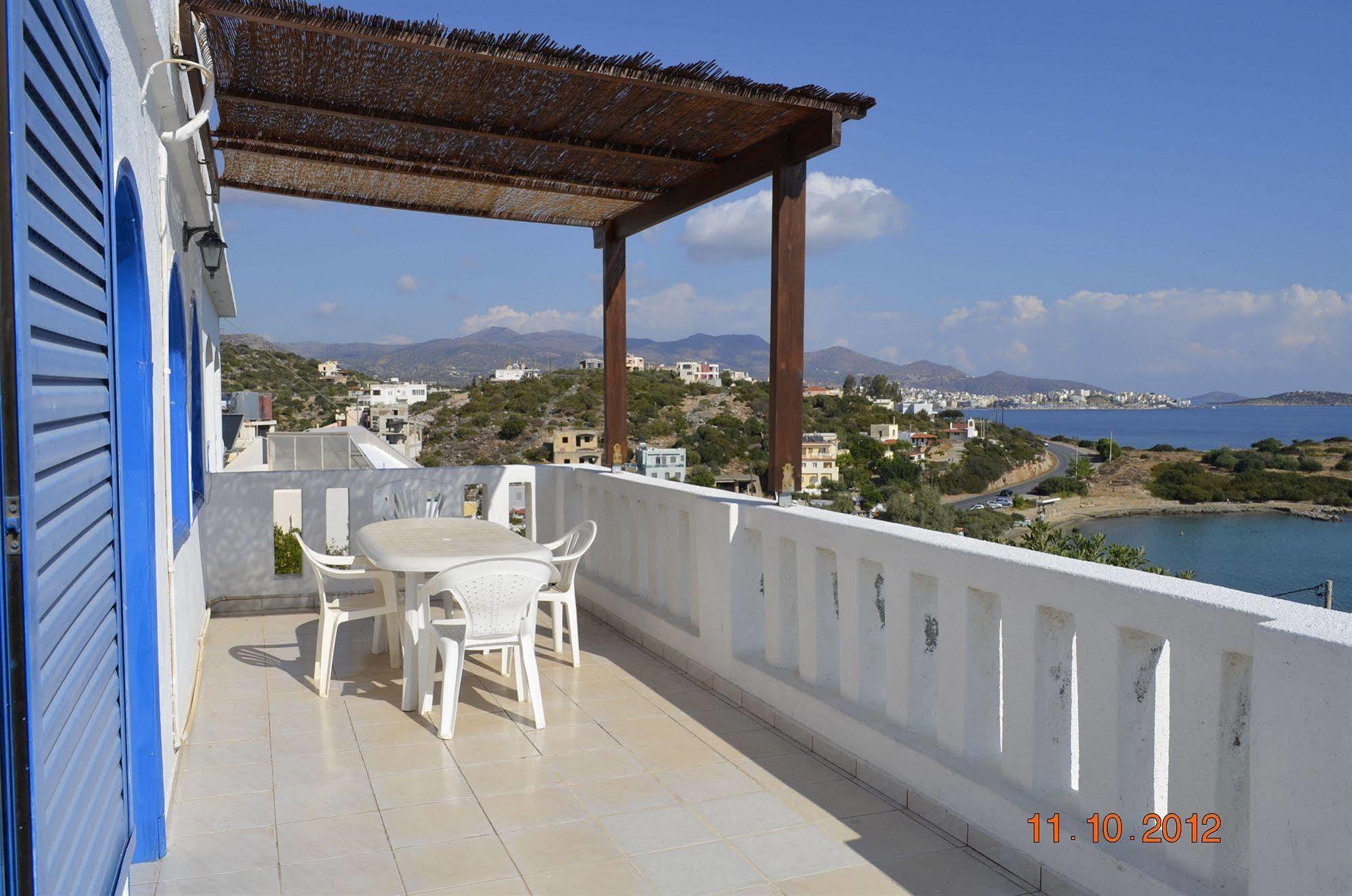 Residence Gerani Amoudara  Bagian luar foto